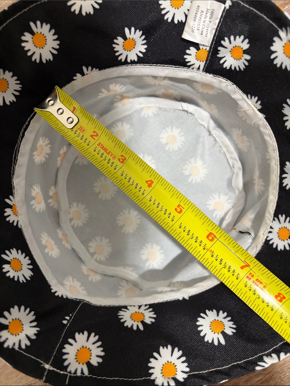 Bucket Hat All Over Daisy Pattern Black and White Whimsical Summer Hat - Picture 7 of 15